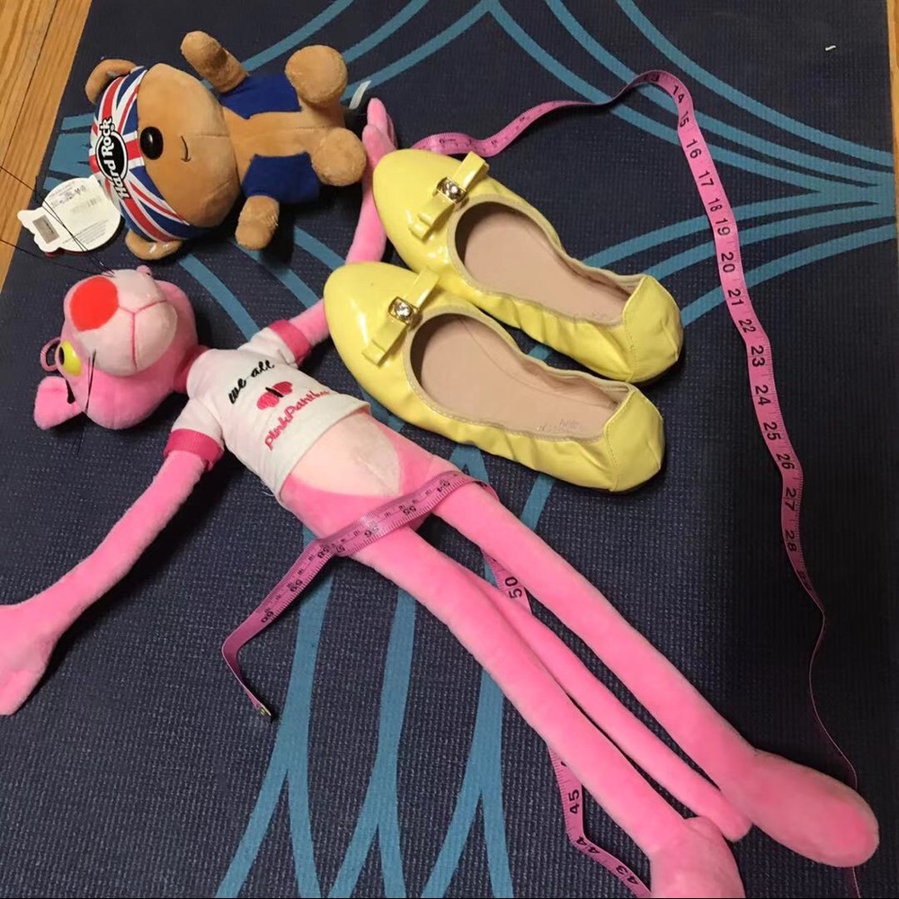 Gorgeous yellow shoes, never worn before!